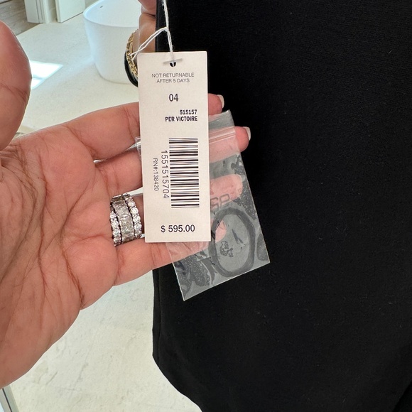 Little Black Dress Perfection by Per Se - Size 4 - Picture 4 of 9